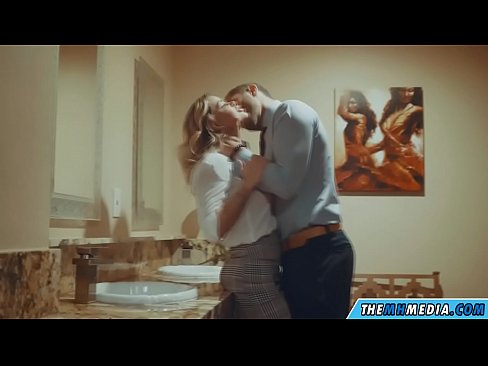 ❤️ Ko'krakli sarg'ish sizni jamoat hojatxonasida yo'ldan ozdirganda ☑ seks uz.marketapp.top ❌️